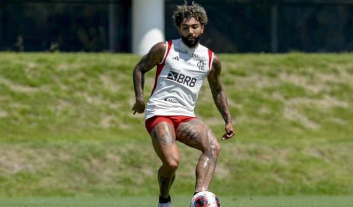 Jornalista fala sobre interesse do Corinthians em Gabigol: 'Não faz o menor sentido'