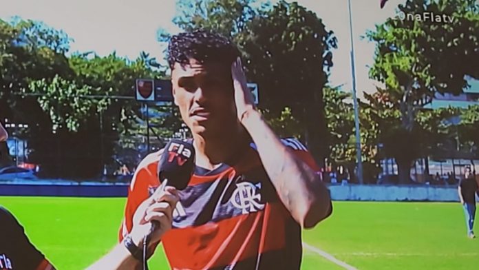 De letra! Mateusão faz nos acréscimos, Flamengo elimina o Flu e está na final do Carioca Sub-20