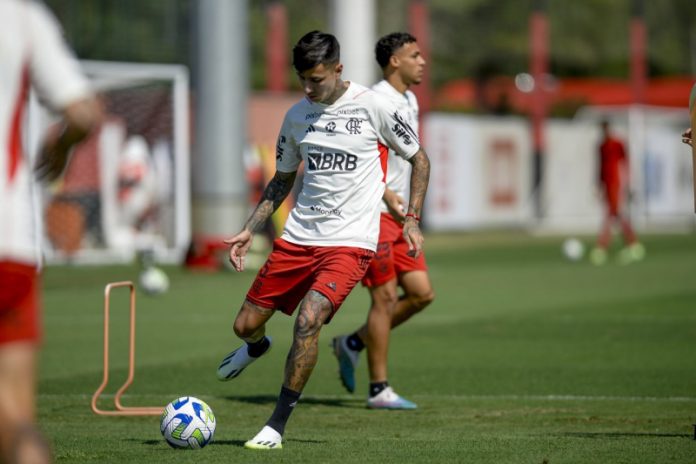 De volta após folga, Flamengo inicia preparação para enfrentar o Internacional