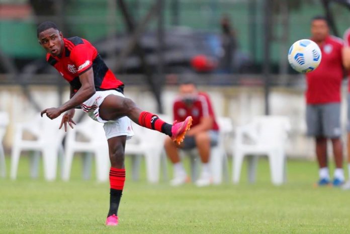 Zagueiro Cleiton projeta final do Brasileirão sub-20: 'Acredito que estamos preparados para esse jogo'