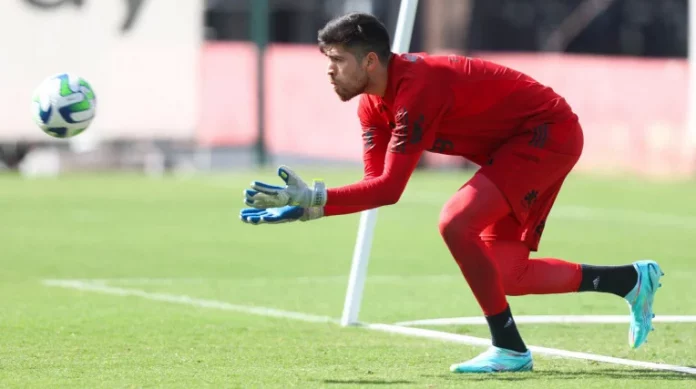 Em alta! Rossi é destaque do Flamengo na partida contra o Bahia