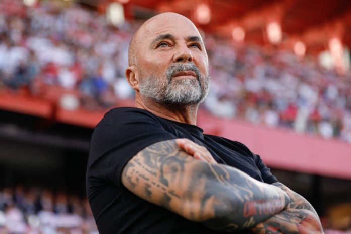 Landim acorda! Sampaoli não pode ser mais treinador do Flamengo