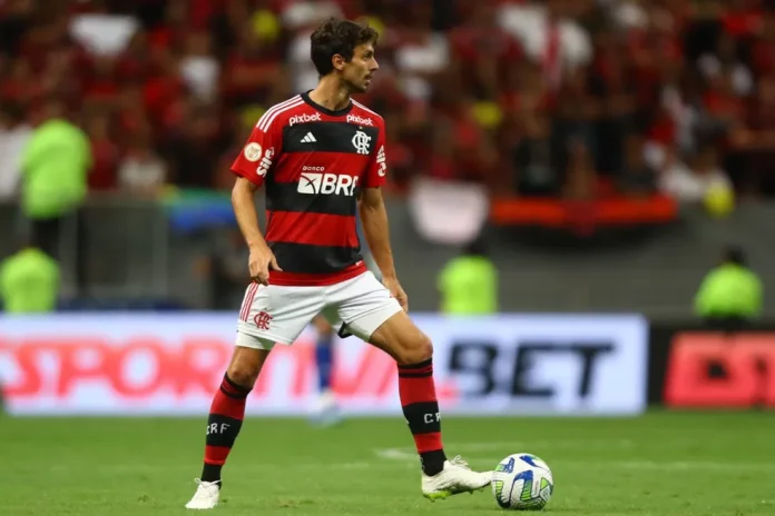 Rodrigo Caio fala sobre bom momento e desabafa sobre Sampaoli: 'Não recebi oportunidades'