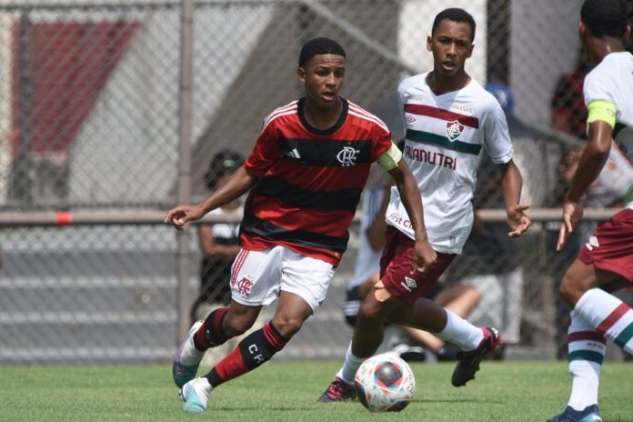 Tudo igual! Flamengo empata com o Fluminense no jogo de ida da final do Carioca sub-15