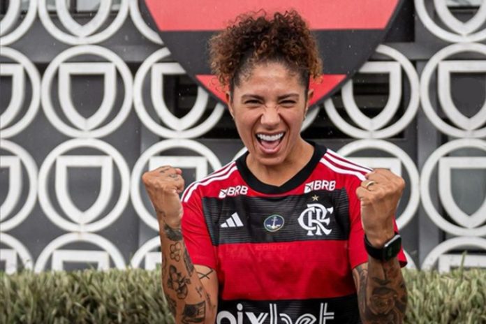 Atacante do Feminino, Cristiane elogia Pedro: 'Fora da curva'