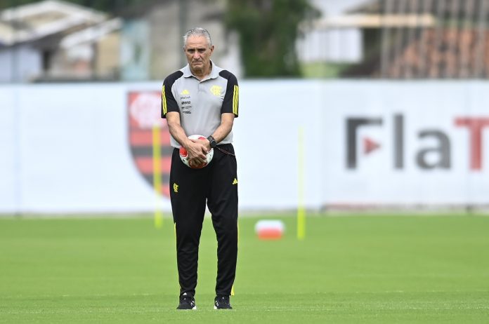 Força máxima! Confira provável escalação do Flamengo para enfrentar o Vasco