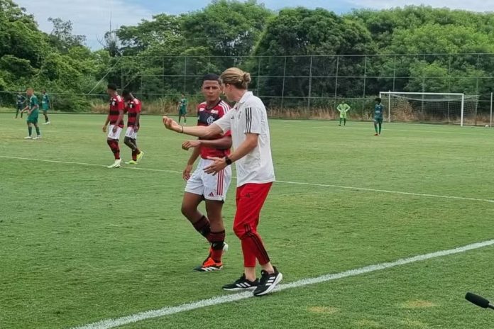 Absurdo! Garotos do Ninho são alvo de racismo após eliminação na Generation Adidas Cup