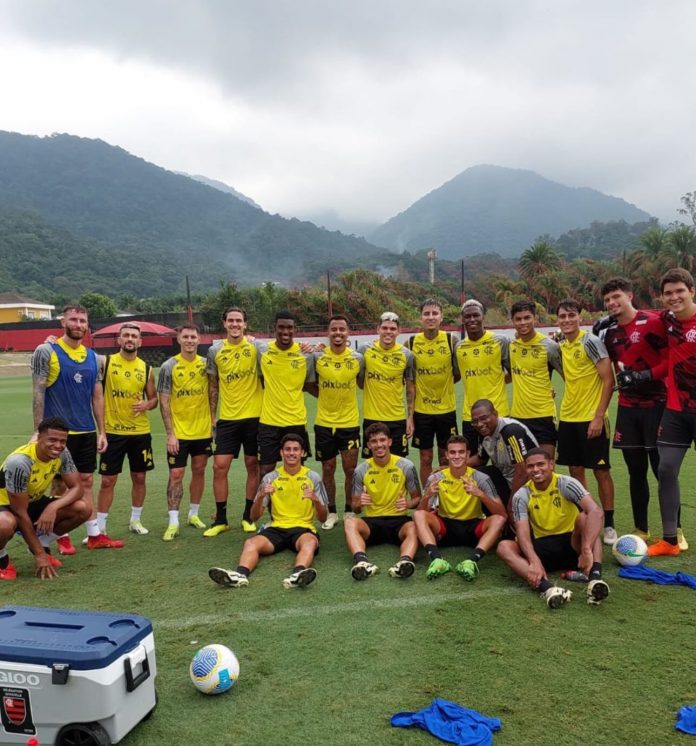 Cesar Sampaio fica no Rio e comanda treinos no Flamengo no lugar de Tite